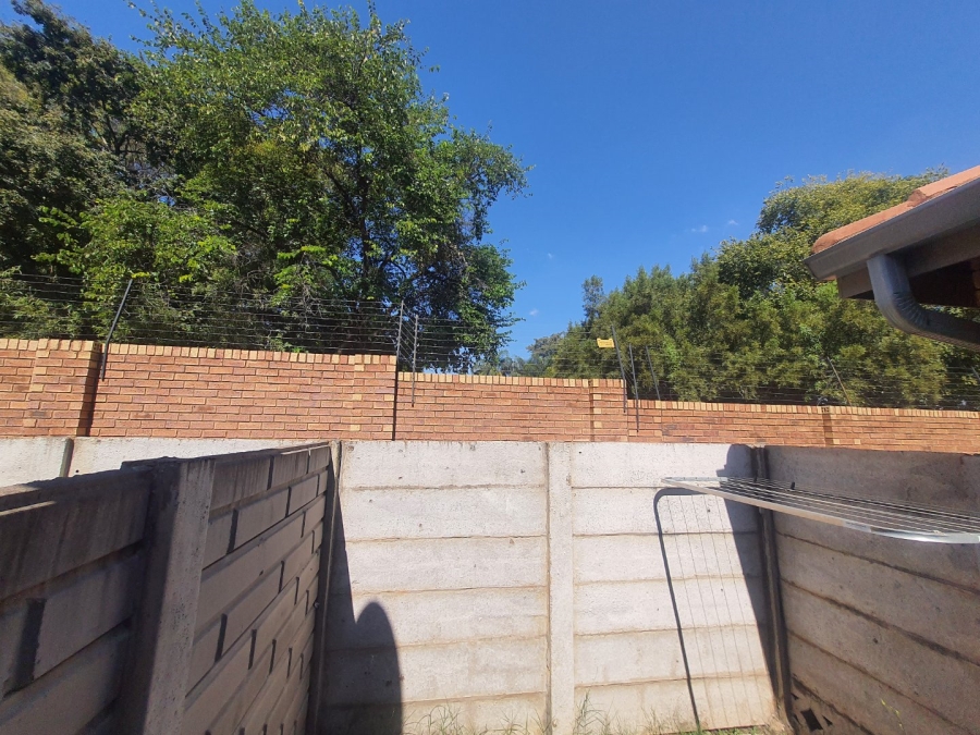 To Let 2 Bedroom Property for Rent in Ngwenya River Estate North West